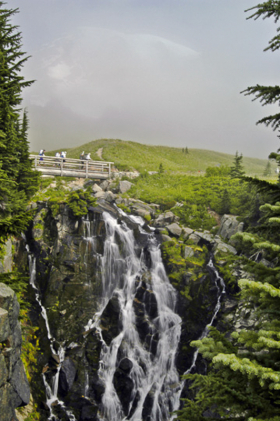 PeakAppearance_060816_8533