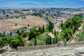 Jewish cemetery, Dominus Flevit church and Church of Mary Magdalene (Russian)